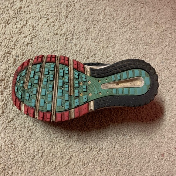 Nike Women Wild Trail Pink and Blue Running Shoes - Picture 4 of 4